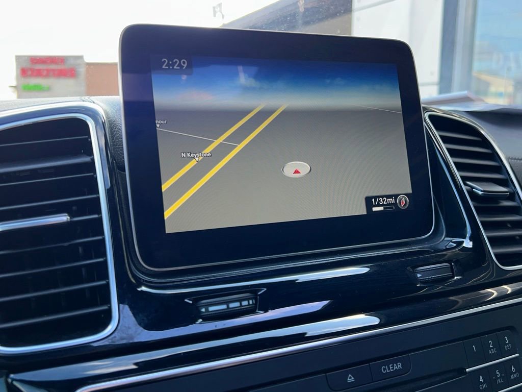 Used 2019 Mercedes-Benz GLS 450 4MATIC image 43