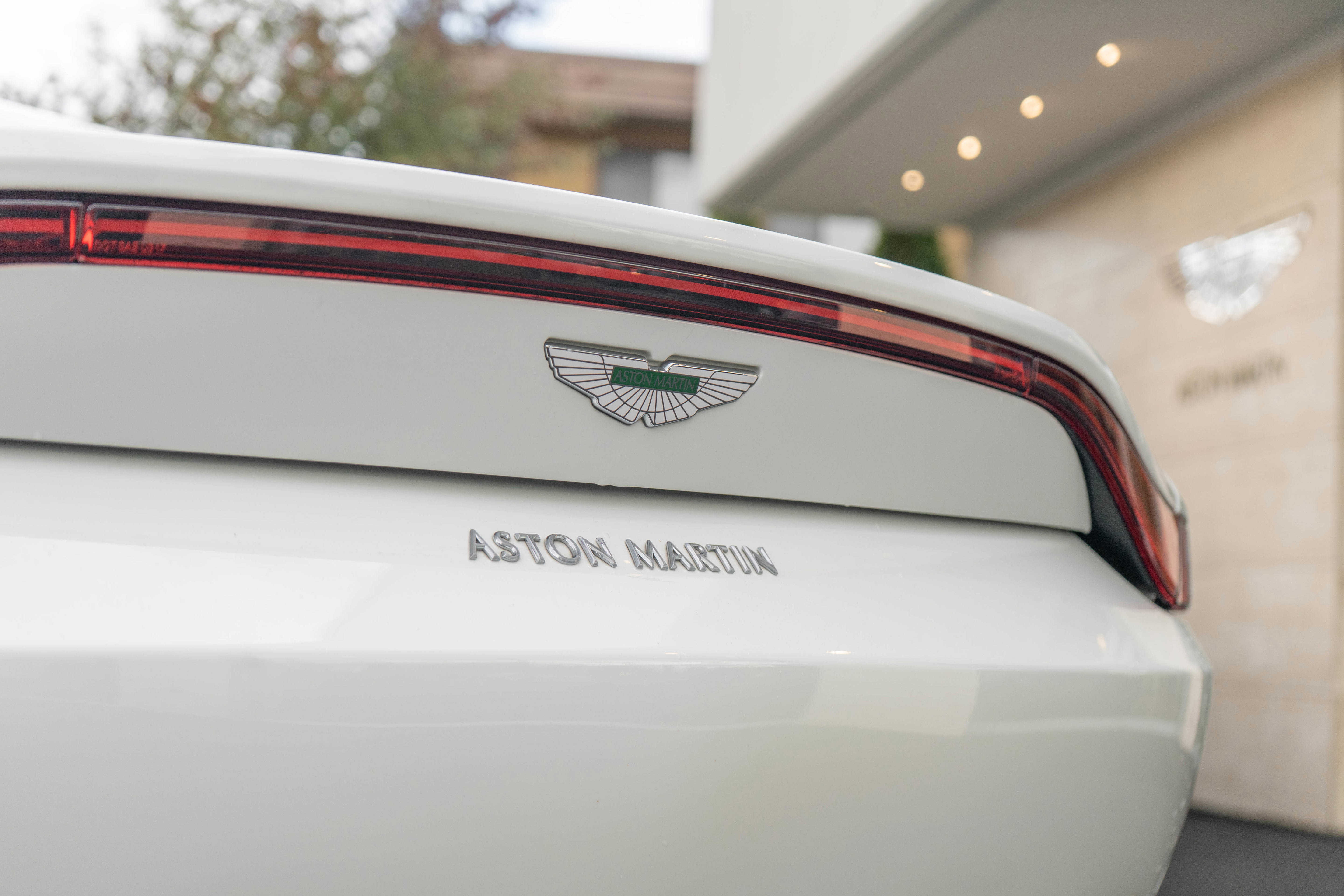 Used 2020 Aston Martin V8 Vantage Coupe RWD image 8