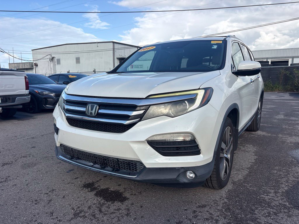 Used 2017 Honda Pilot Touring image 7