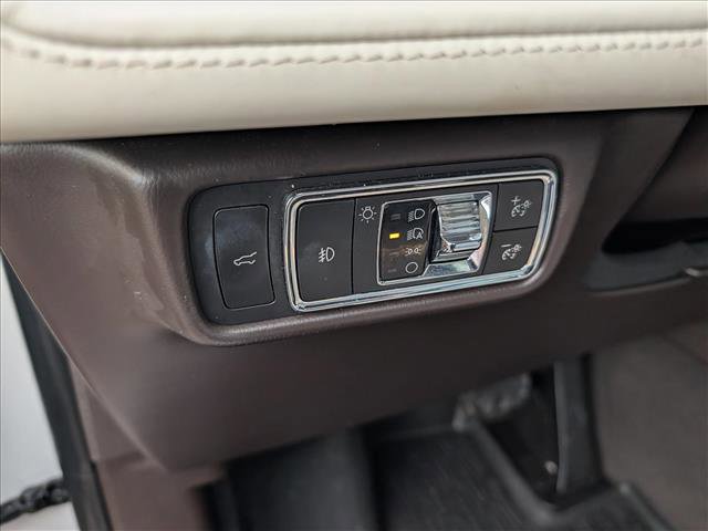 Used 2022 Lincoln Aviator Black Label w/ Dynamic Handling Package AWD/4WD image 36