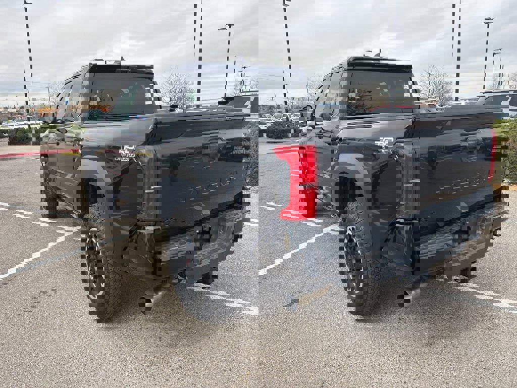 Used 2024 Toyota Tacoma TRD Off-Road image 3