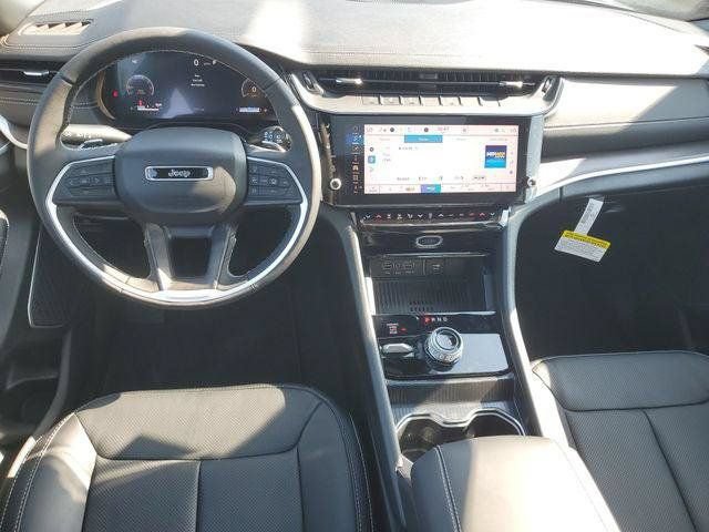 New 2026 Jeep Grand Cherokee Limited AWD/4WD image 12