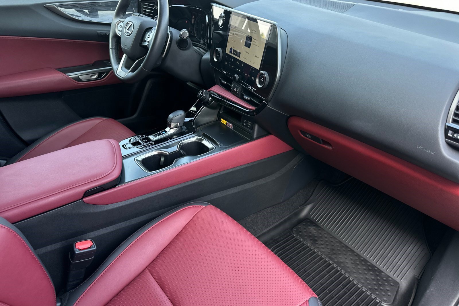Used 2026 Lexus NX 350 AWD w/ Accessory Package (2T) image 33