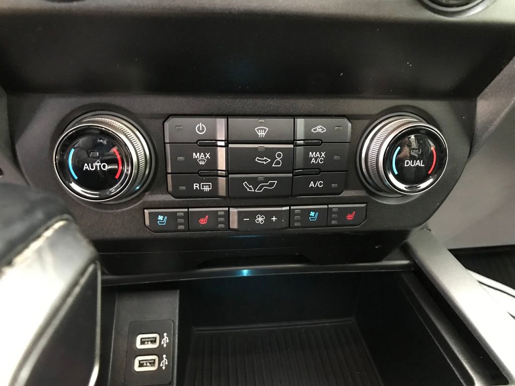 Used 2019 Ford F150 Raptor w/ Equipment Group 802A Luxury AWD/4WD image 25