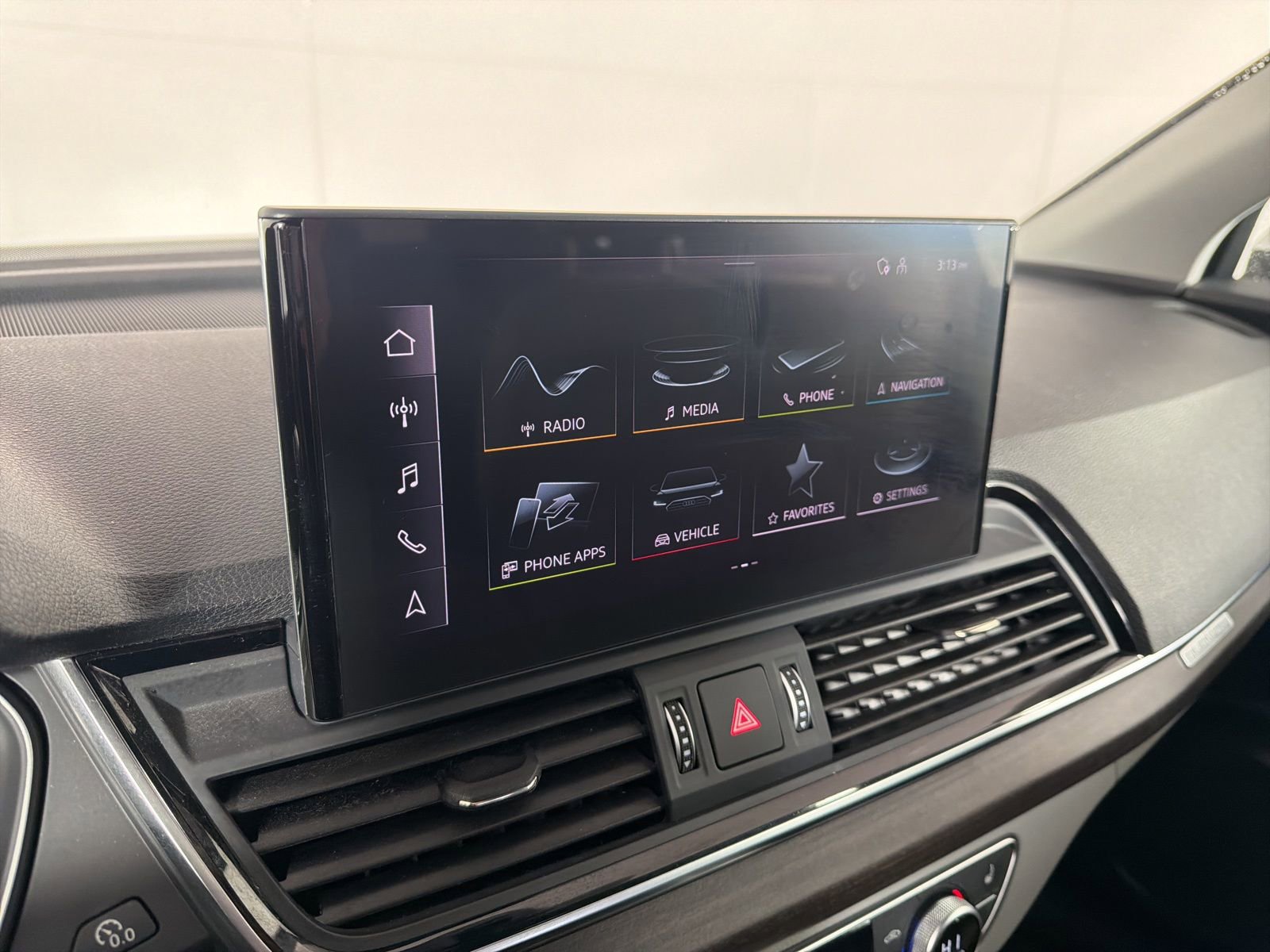 Used 2023 Audi Q5 2.0T Premium w/ Convenience Package image 16