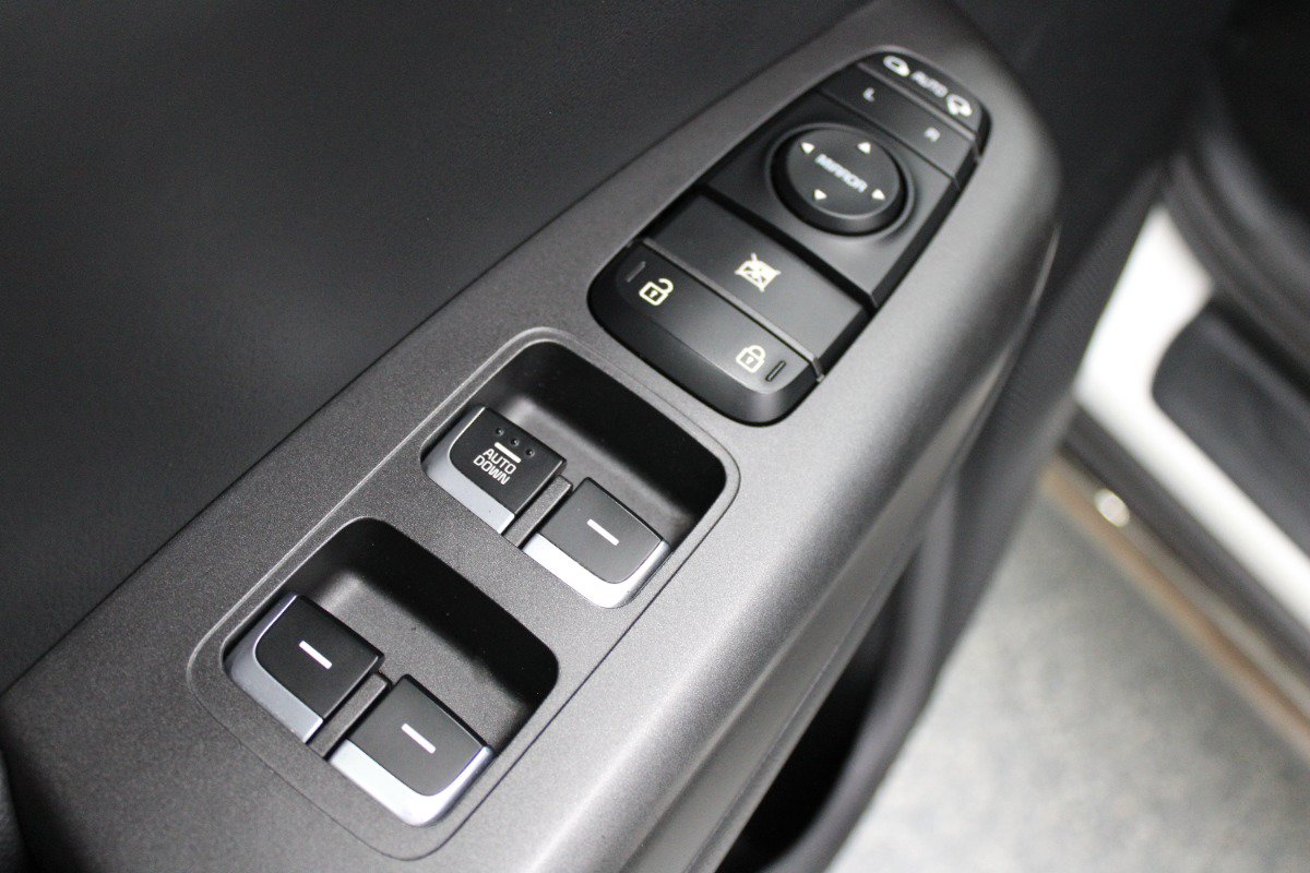 Used 2020 Kia Sportage S AWD/4WD image 15