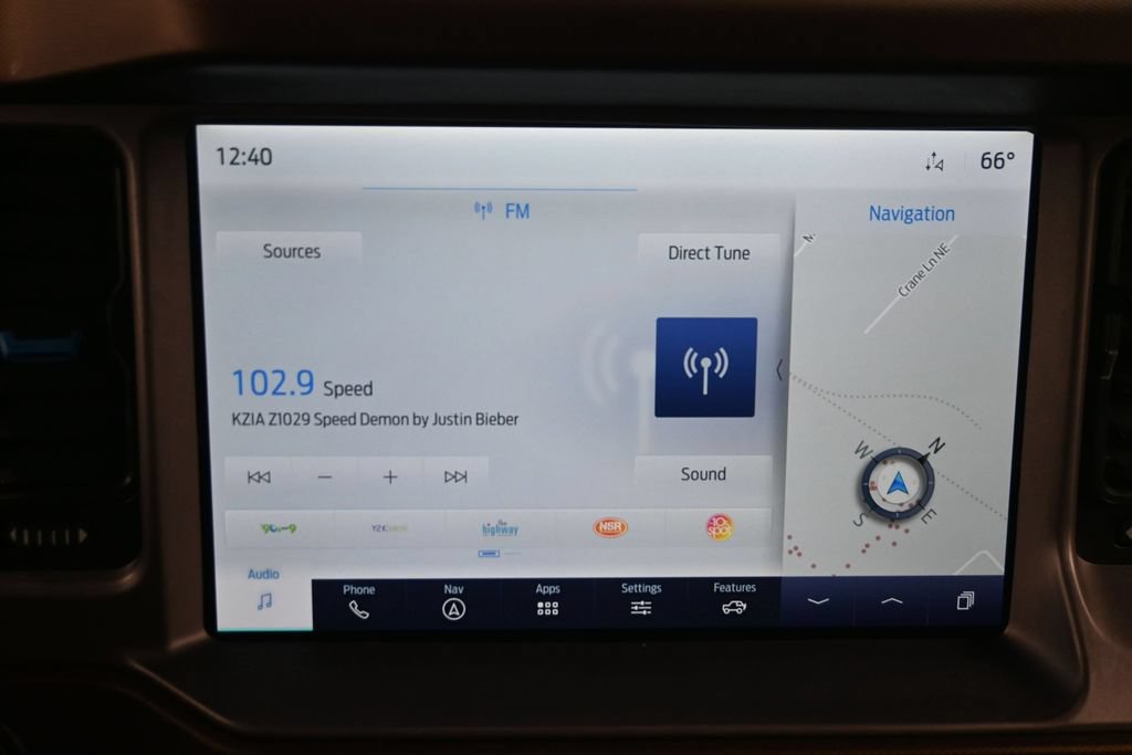 Used 2023 Ford Bronco Outer Banks AWD/4WD image 19