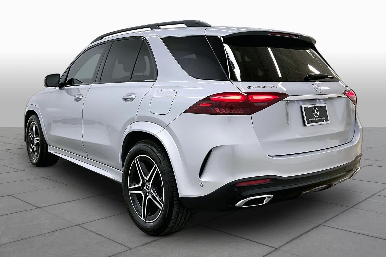 Used 2026 Mercedes-Benz GLE 450e 4MATIC image 12