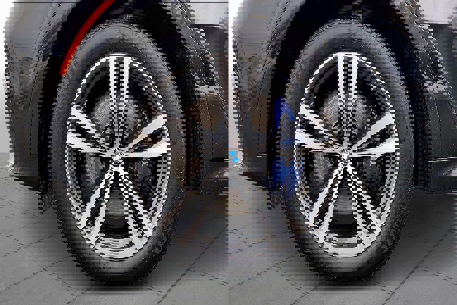 Used 2022 BMW X7 M50i image 10