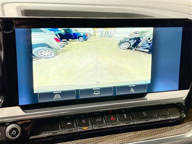 Used 2023 Chevrolet Silverado 1500 LT Trail Boss w/ Convenience Package II image 17