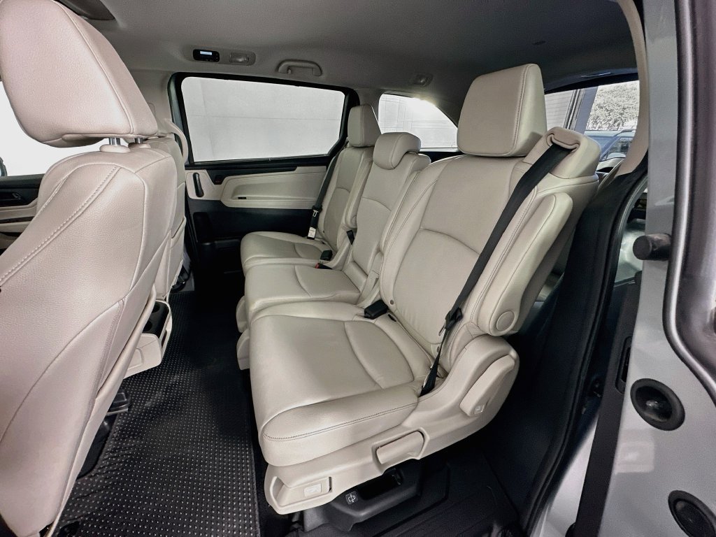 Certified 2025 Honda Odyssey EX-L image 24