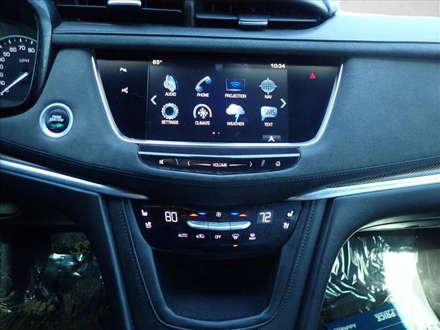 Used 2017 Cadillac XT5 Platinum w/ Driver Assist Package AWD/4WD image 14