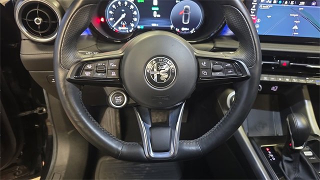 Used 2024 Alfa Romeo Tonale Ti w/ Active Assist Package image 24