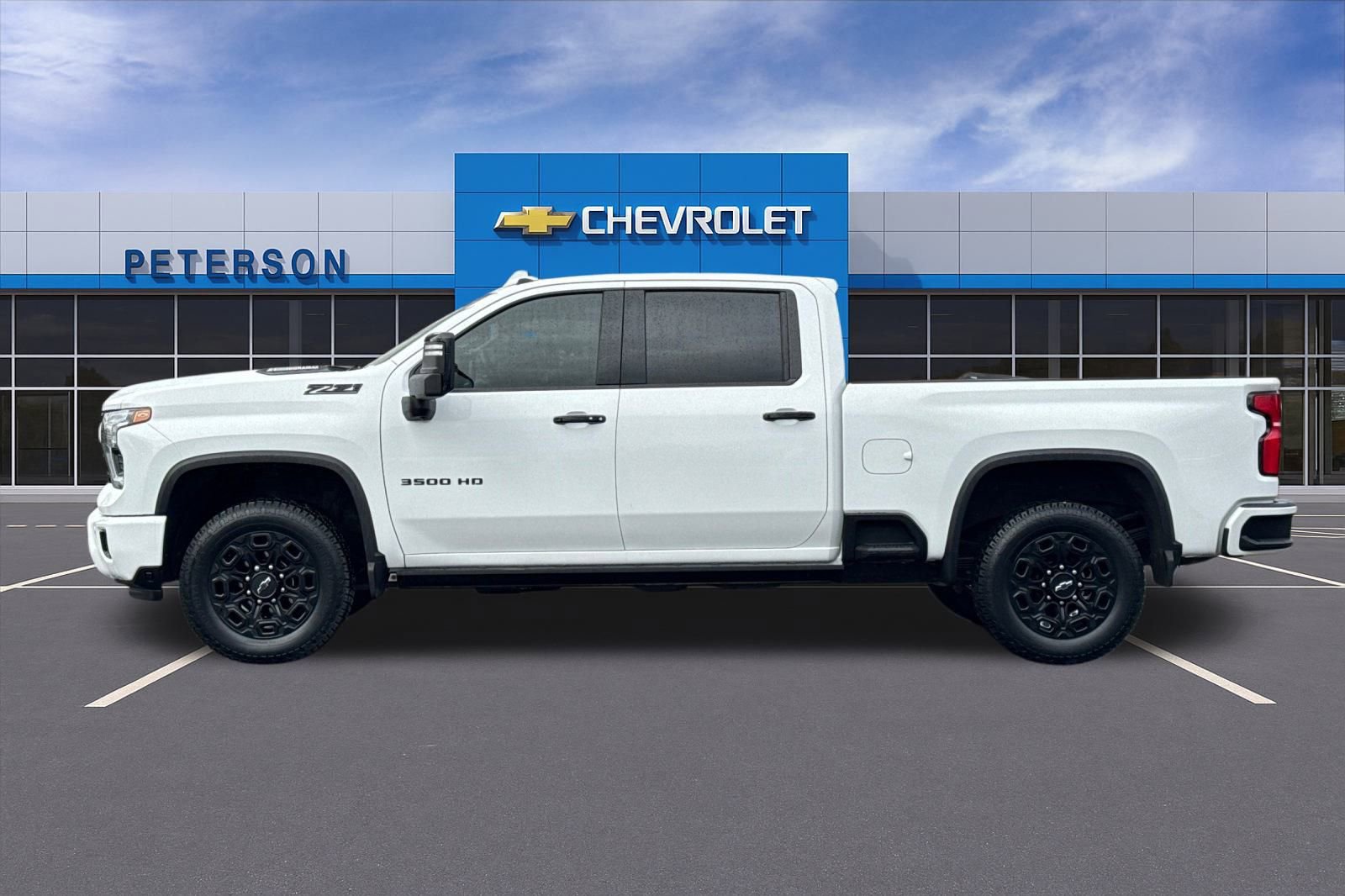 Certified 2024 Chevrolet Silverado 3500 LTZ w/ LTZ Plus Package image 7