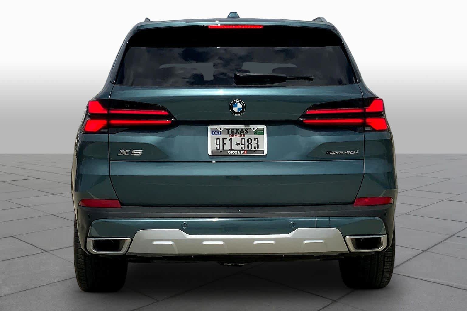 Used 2026 BMW X5 sDrive40i w/ Premium Package RWD image 4
