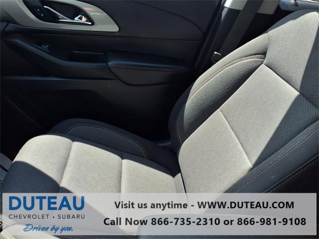 Used 2021 Chevrolet Traverse LT image 16
