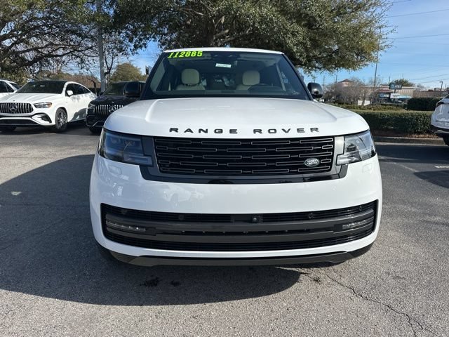 Used 2025 Land Rover Range Rover SE AWD/4WD image 10
