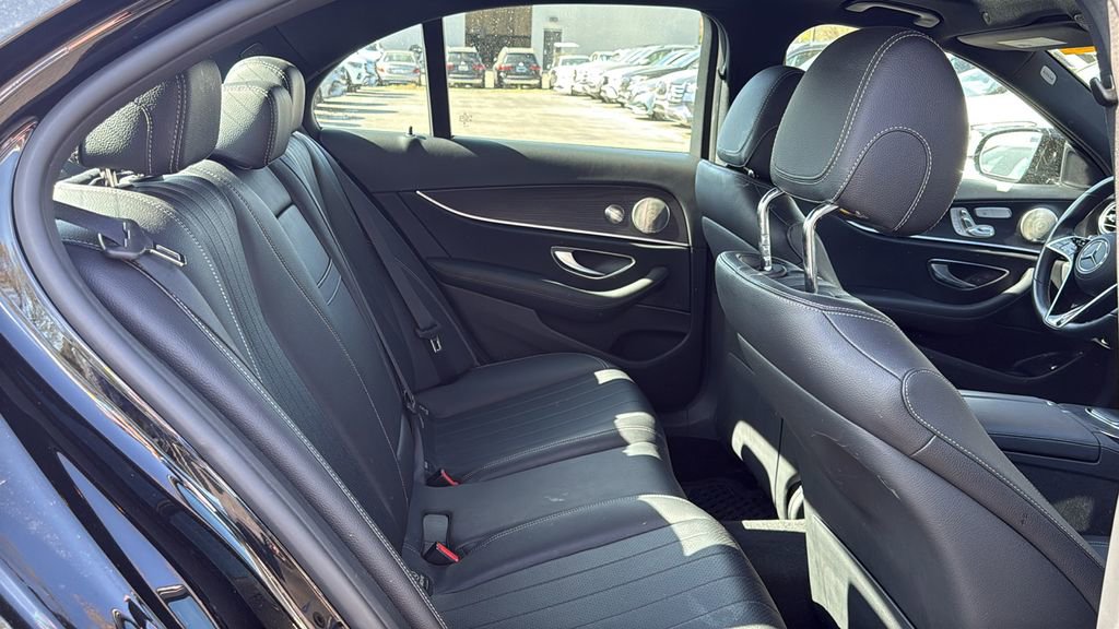 Certified 2023 Mercedes-Benz E 350 4MATIC Sedan w/ Premium Package image 15