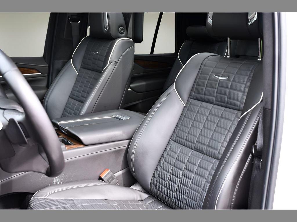 Certified 2023 Cadillac Escalade Premium Luxury Platinum AWD/4WD image 14