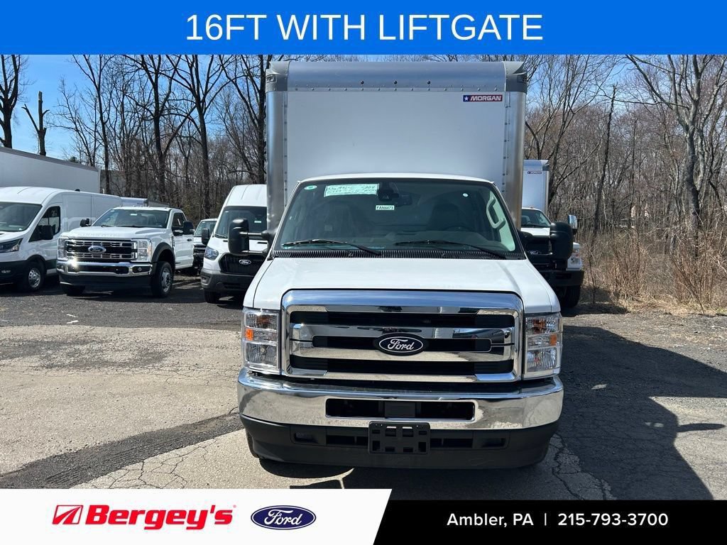 New 2027 Ford E-350 and Econoline 350 Super Duty w/ Driver's Safety Package RWD image 3