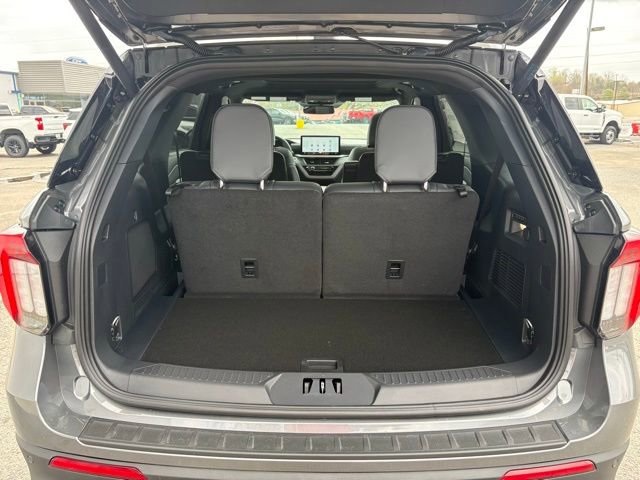 New 2026 Ford Explorer ST image 35