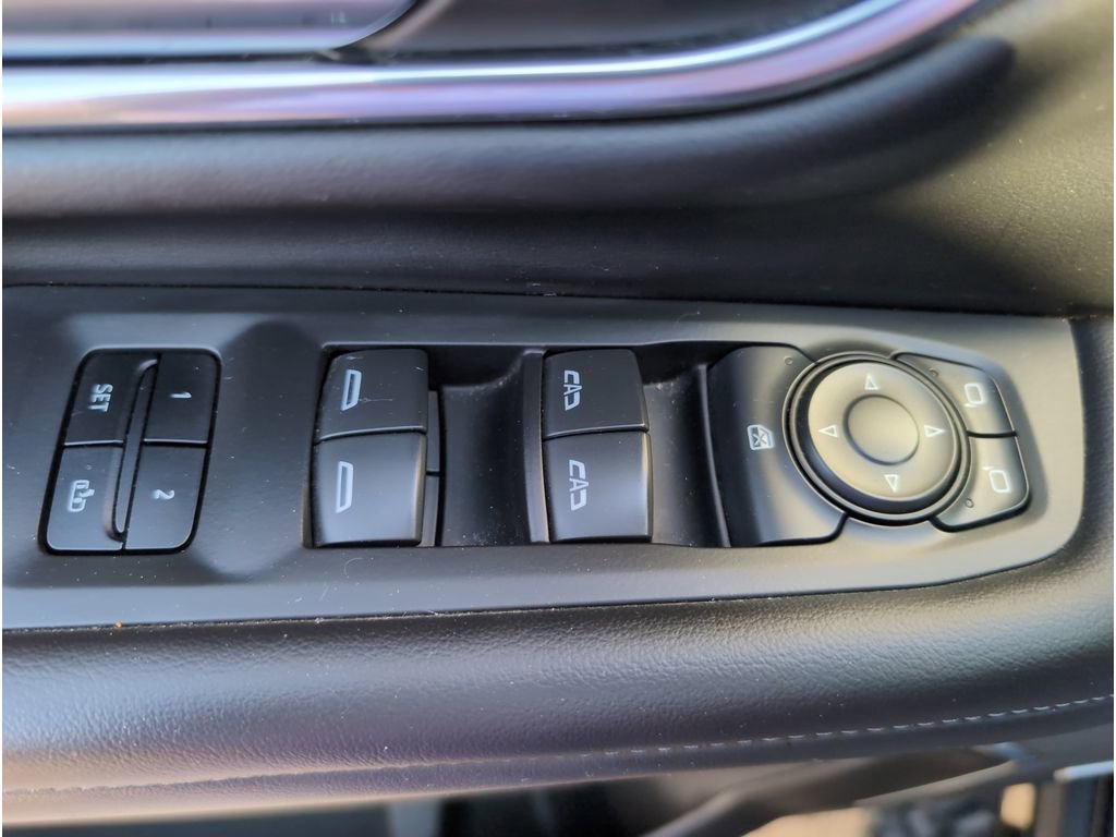 Used 2023 Chevrolet Tahoe Z71 image 24