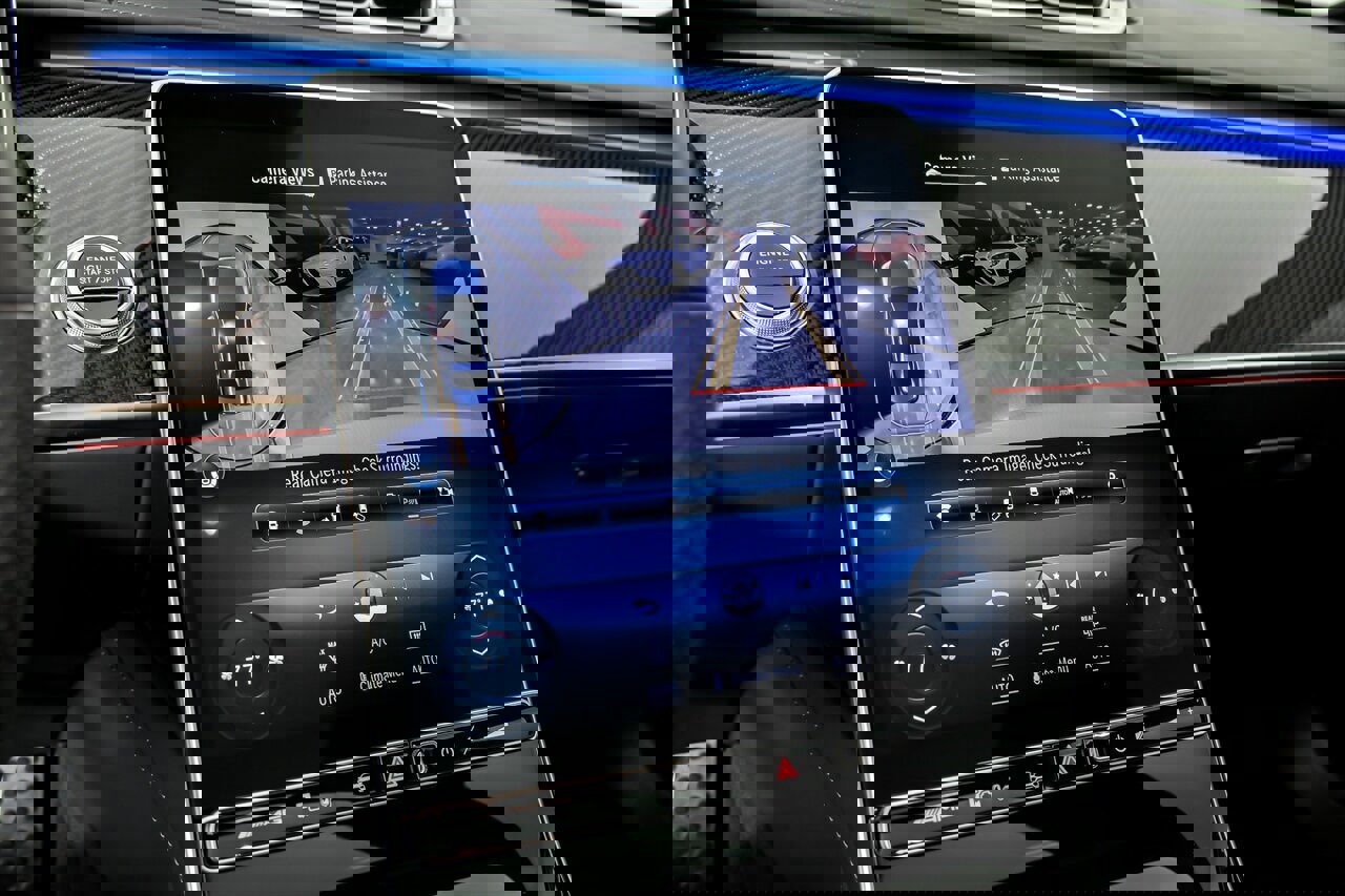 Used 2024 Mercedes-Benz S 63 AMG S image 34