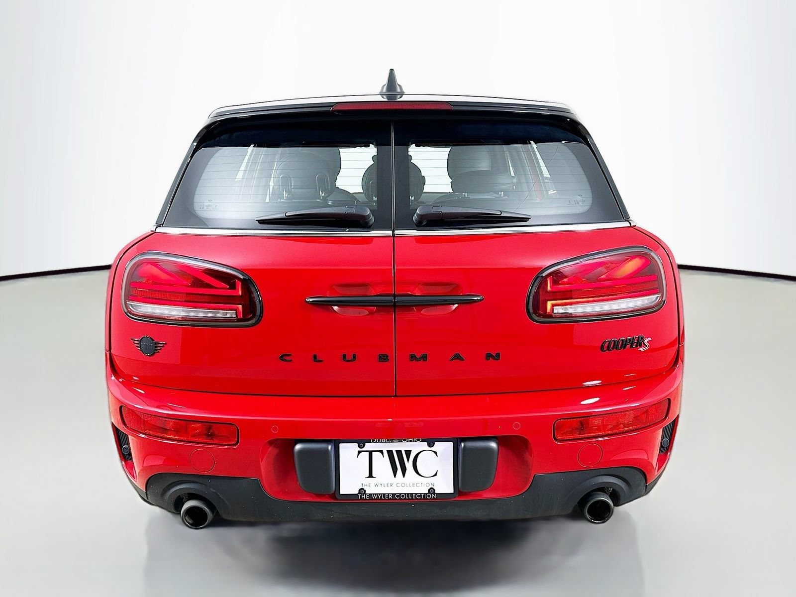 Certified 2024 MINI Cooper Clubman S w/ Signature Upholstery Package AWD/4WD image 6