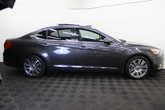 Used 2014 Kia Cadenza Premium w/ Luxury Package FWD image 5