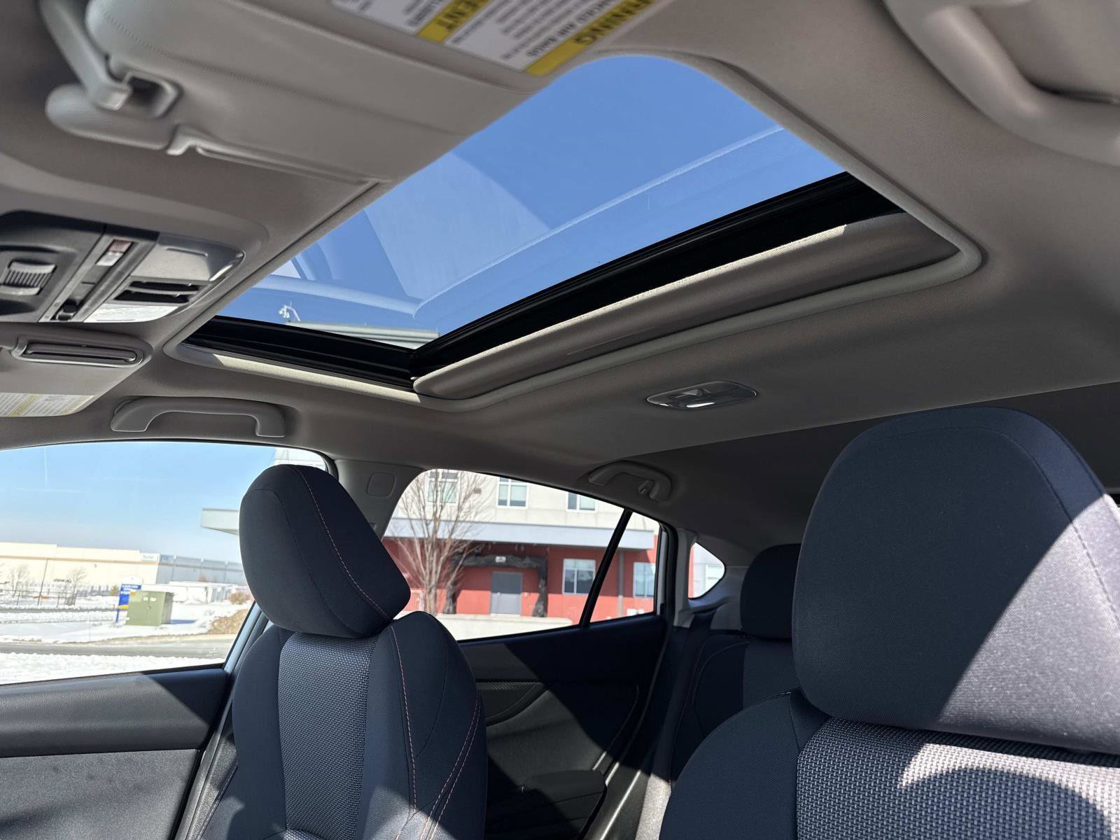 Used 2023 Subaru Crosstrek 2.0i Premium image 3