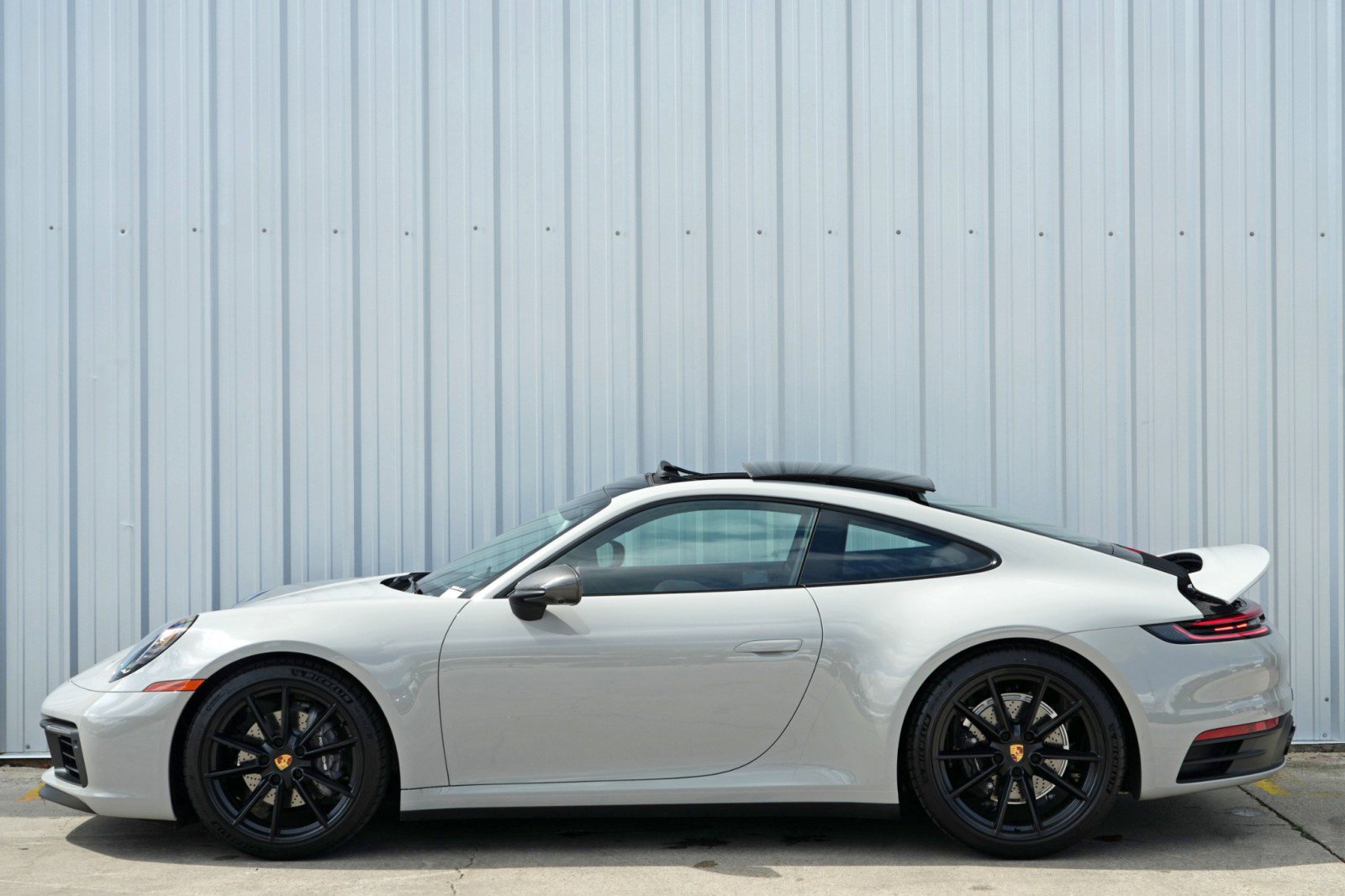 Used 2024 Porsche 911 Carrera T image 46