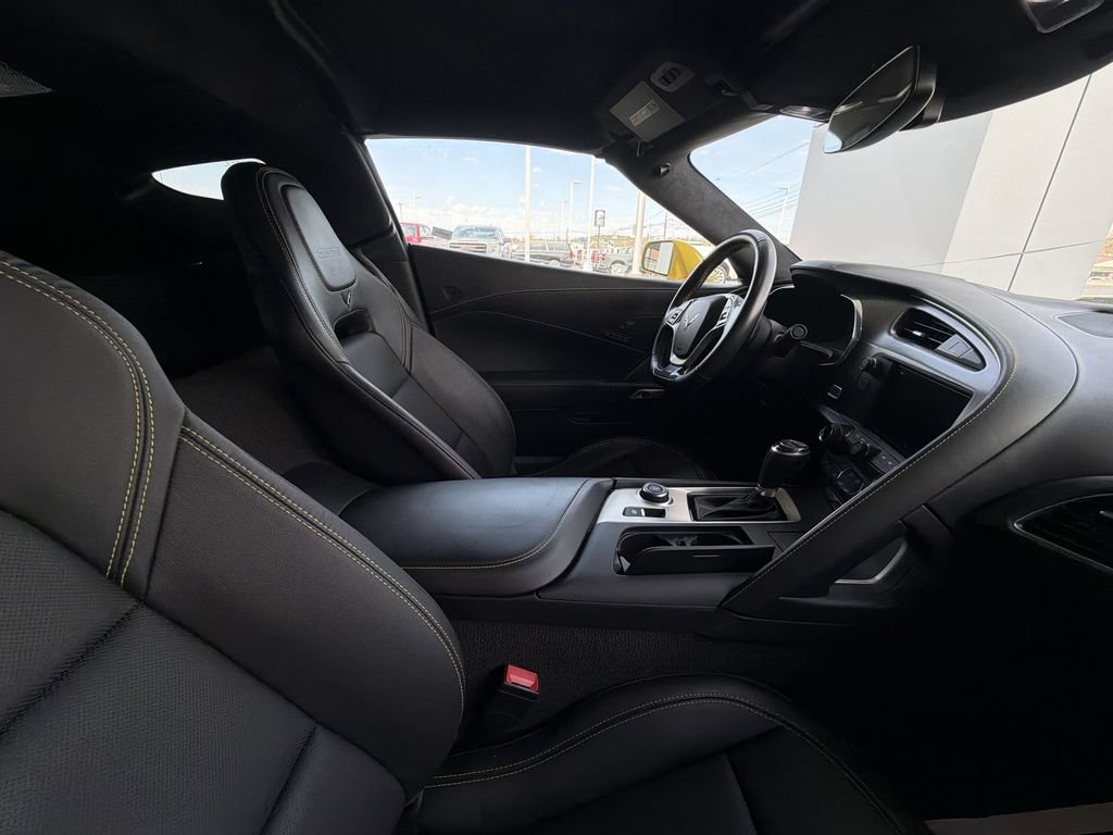 Used 2016 Chevrolet Corvette Z06 w/ 3LZ Preferred Equipment Group RWD image 15