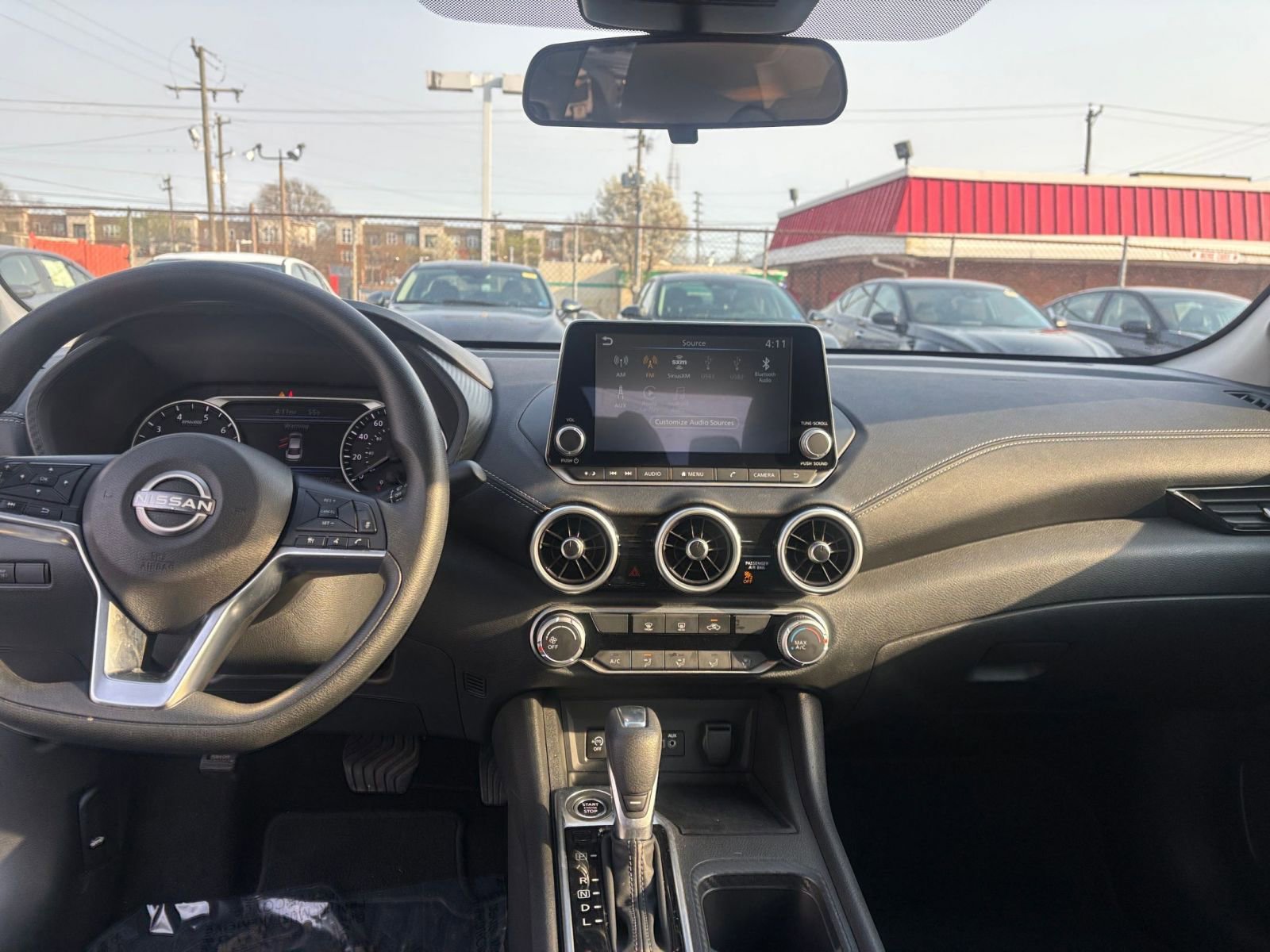 Used 2024 Nissan Sentra SV FWD image 17