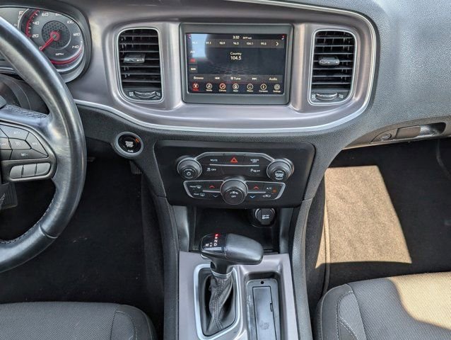 Used 2022 Dodge Charger SXT image 7