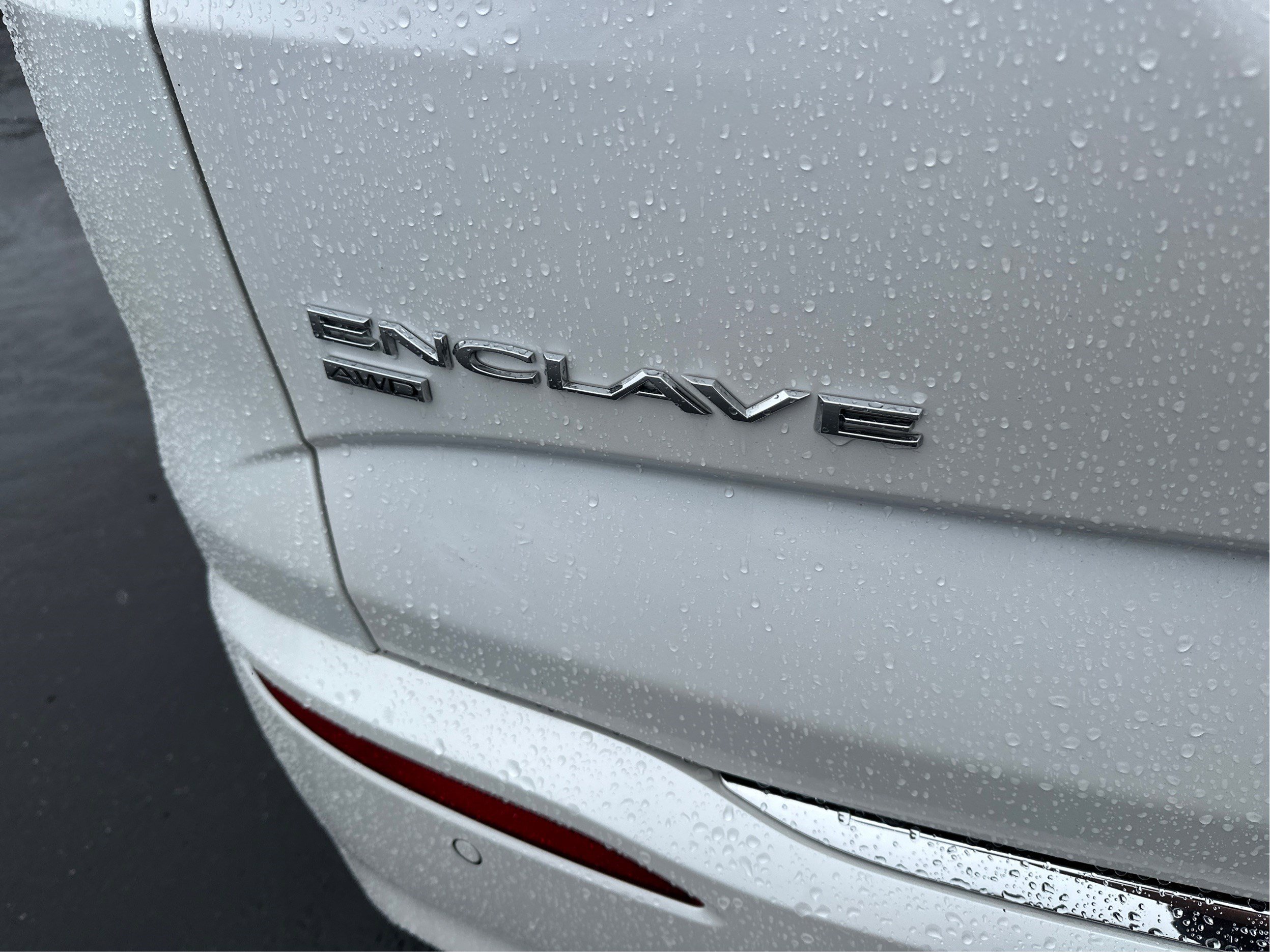 Used 2021 Buick Enclave Avenir w/ Avenir Technology Package AWD/4WD image 28