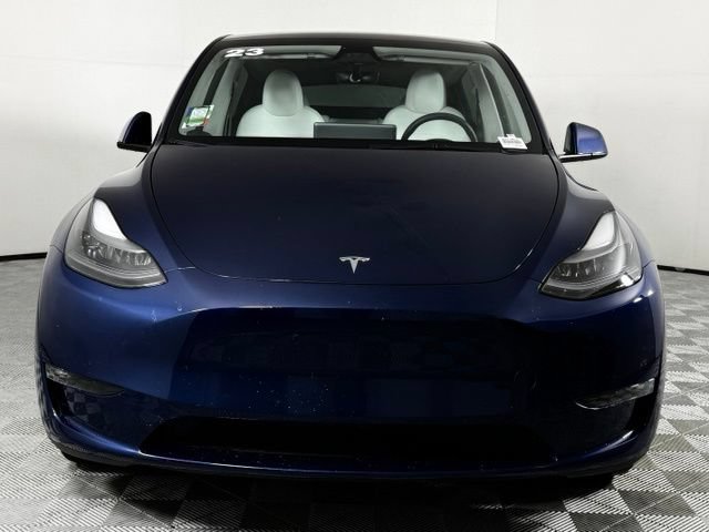 Used 2023 Tesla Model Y Long Range AWD/4WD image 11