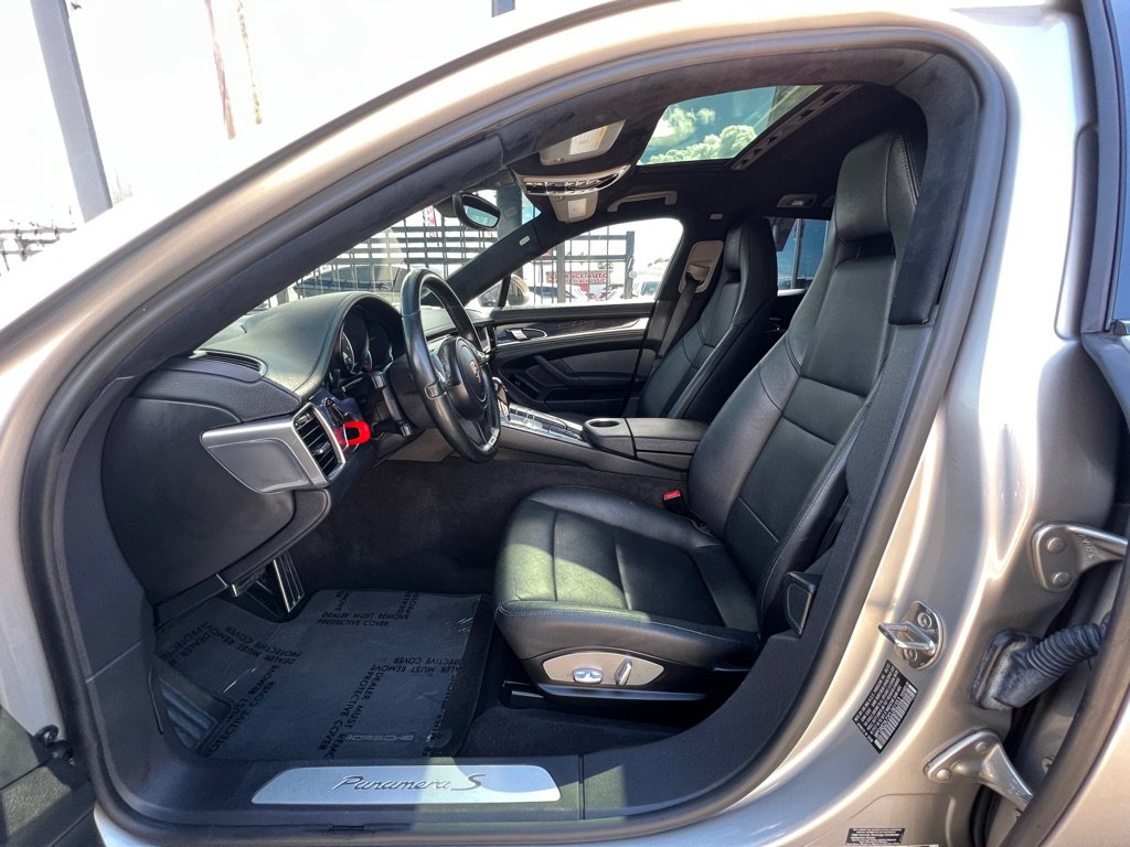 Used 2012 Porsche Panamera S RWD image 14