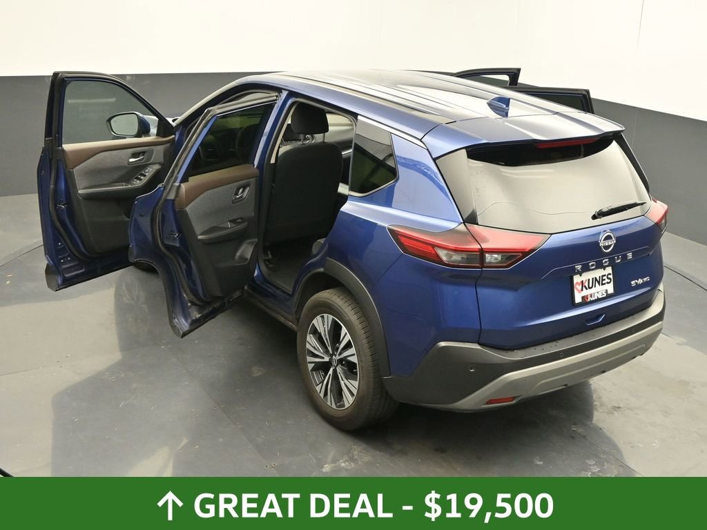 Used 2023 Nissan Rogue SV image 66