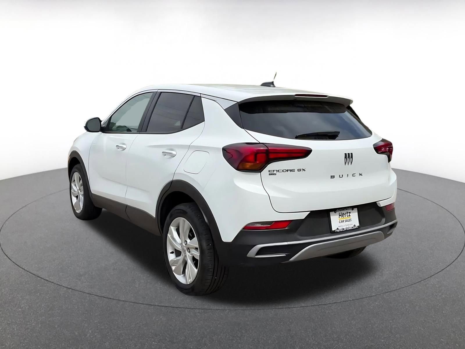 Used 2025 Buick Encore GX Preferred AWD/4WD image 11