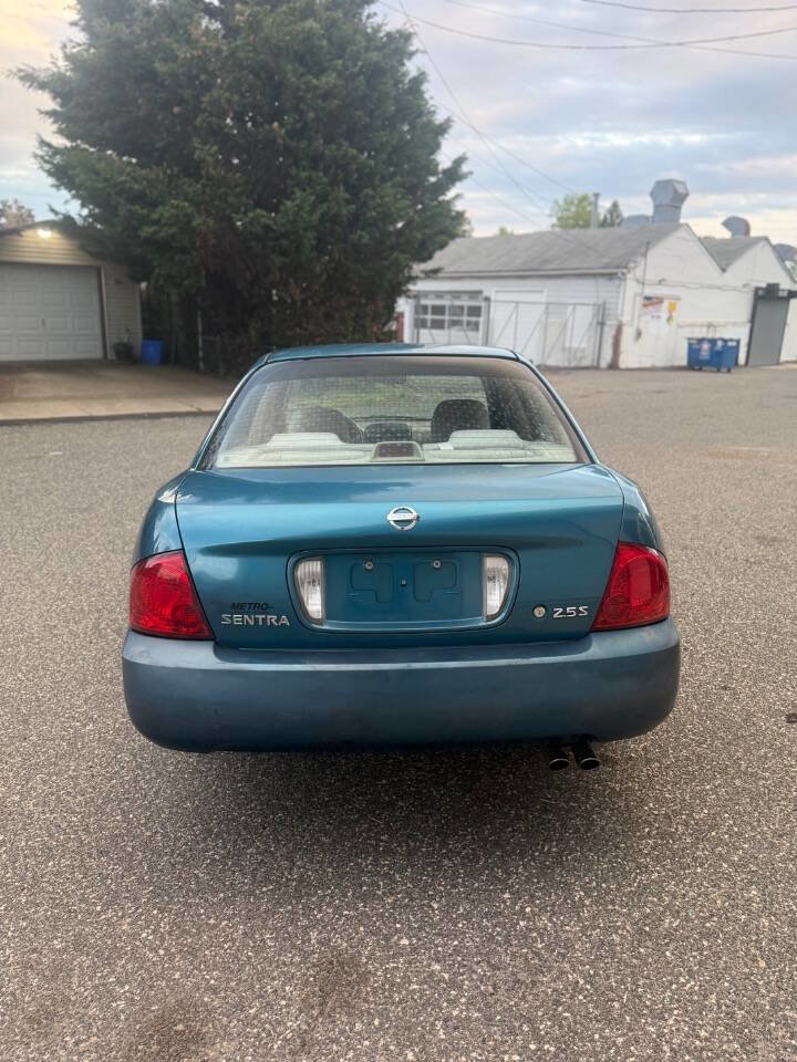 Used 2004 Nissan Sentra S w/ Sunroof Pkg FWD image 5