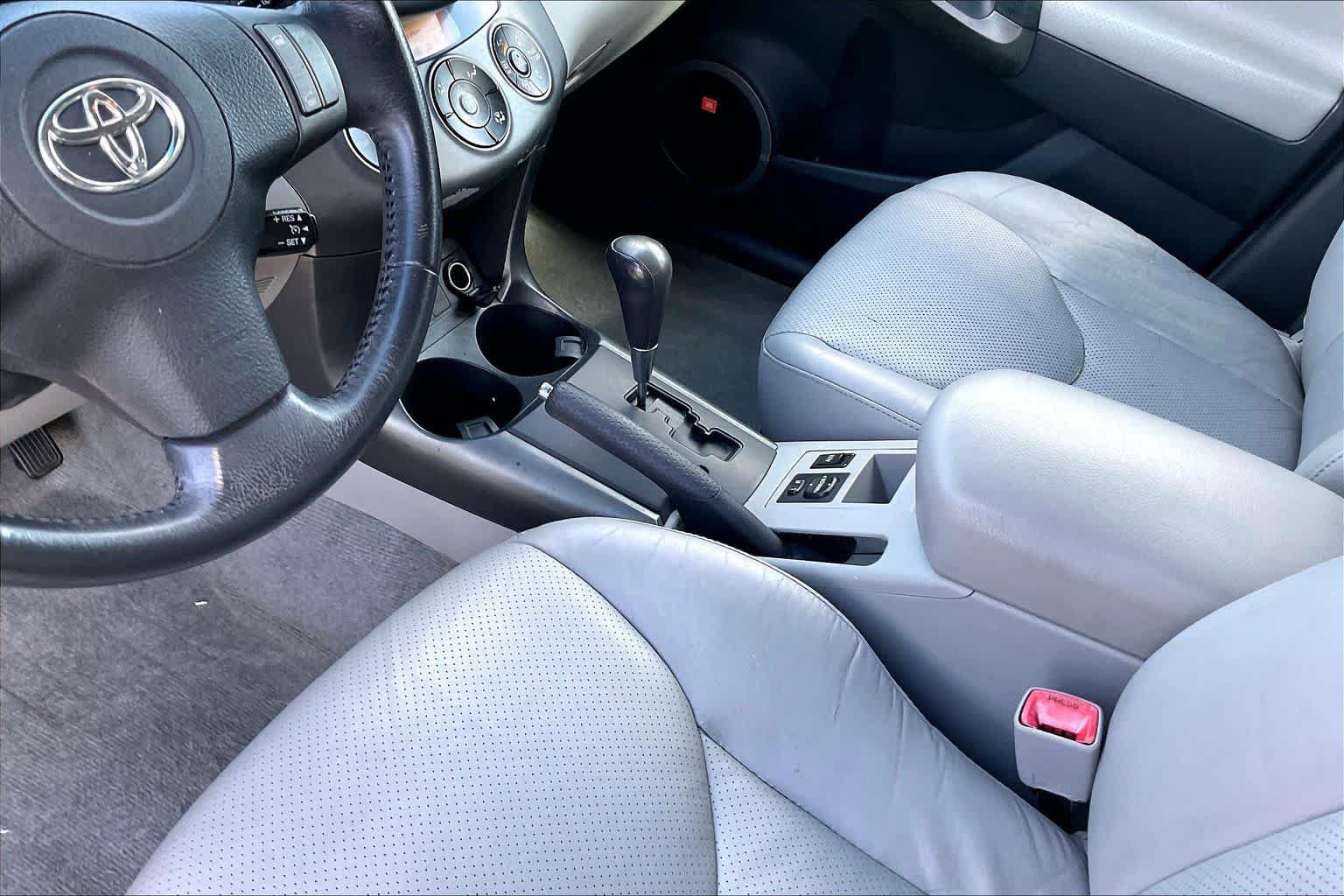 Used 2011 Toyota RAV4 Limited w/ Limited Extra Value Pkg FWD image 15