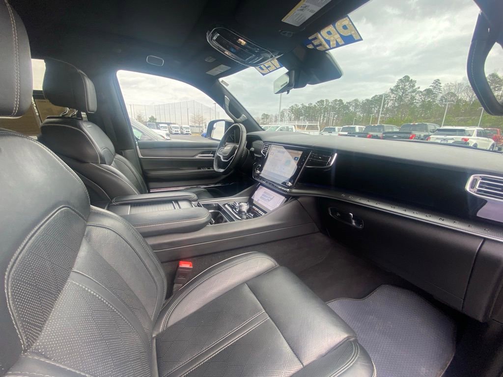 Used 2024 Jeep Grand Wagoneer L Series II w/ Quick Order Packagew 28T image 31