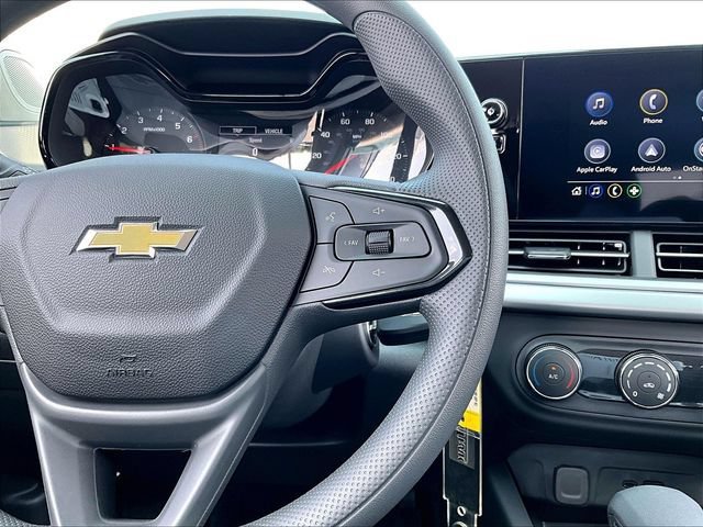 New 2026 Chevrolet Trax LS FWD image 19