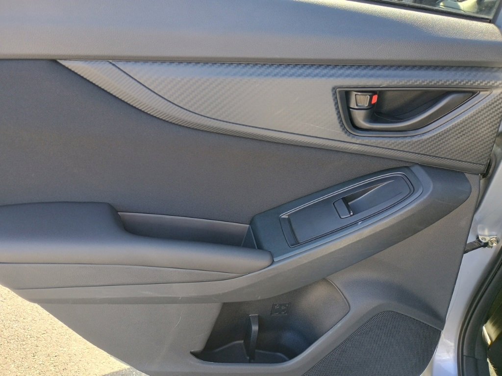 Certified 2021 Subaru Crosstrek 2.0i image 14