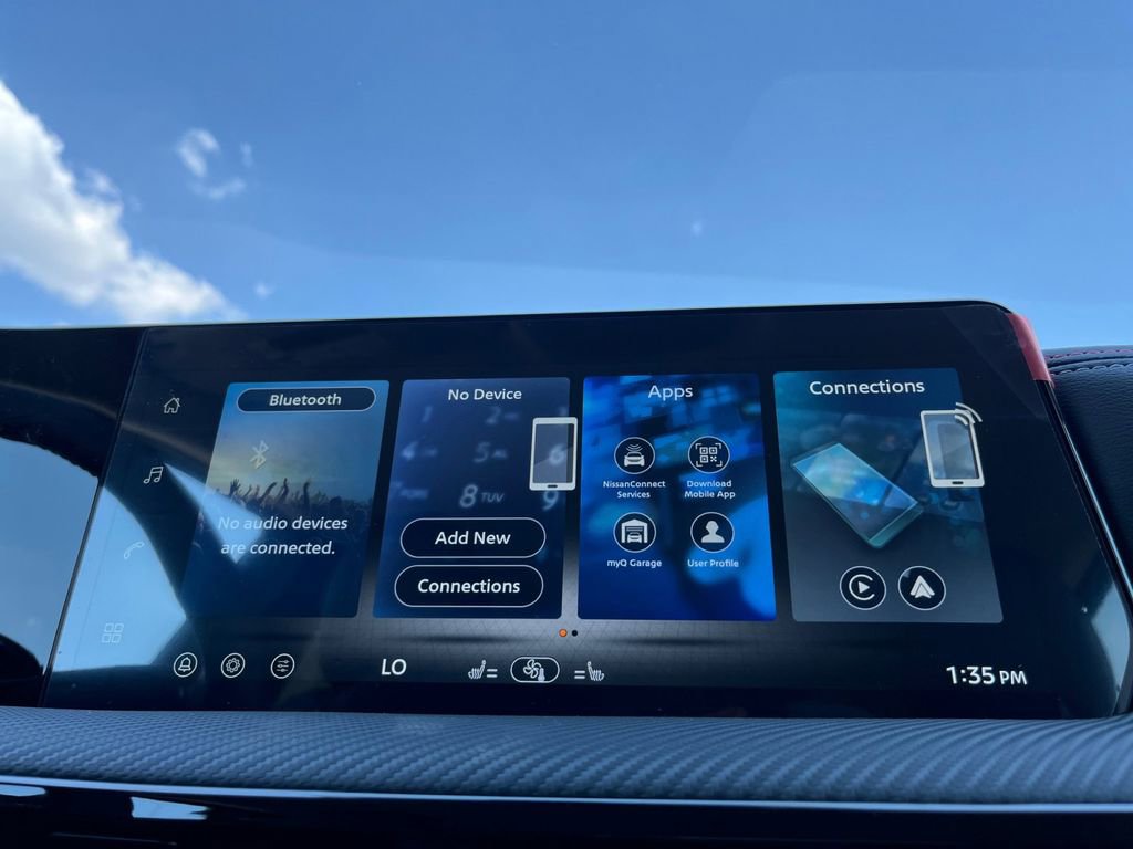 New 2026 Nissan Kicks SR w/ Cold Weather Package image 8