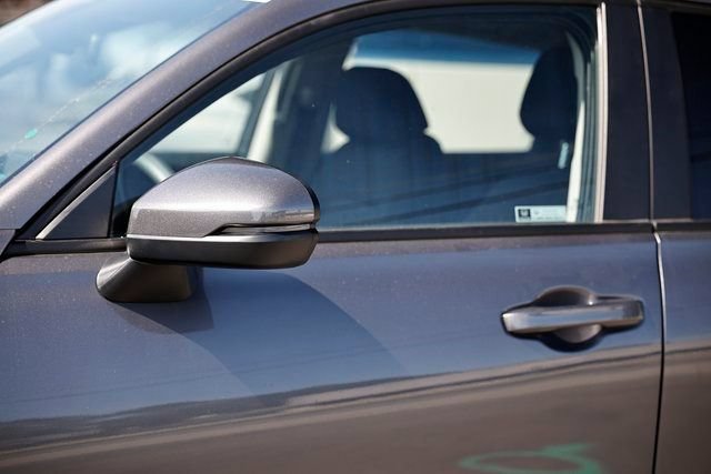 New 2027 Honda HR-V LX image 6