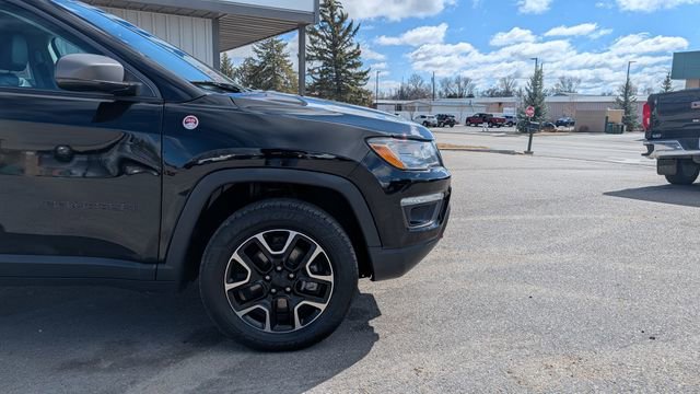Used 2020 Jeep Compass Trailhawk w/ Leather Interior Group AWD/4WD image 24