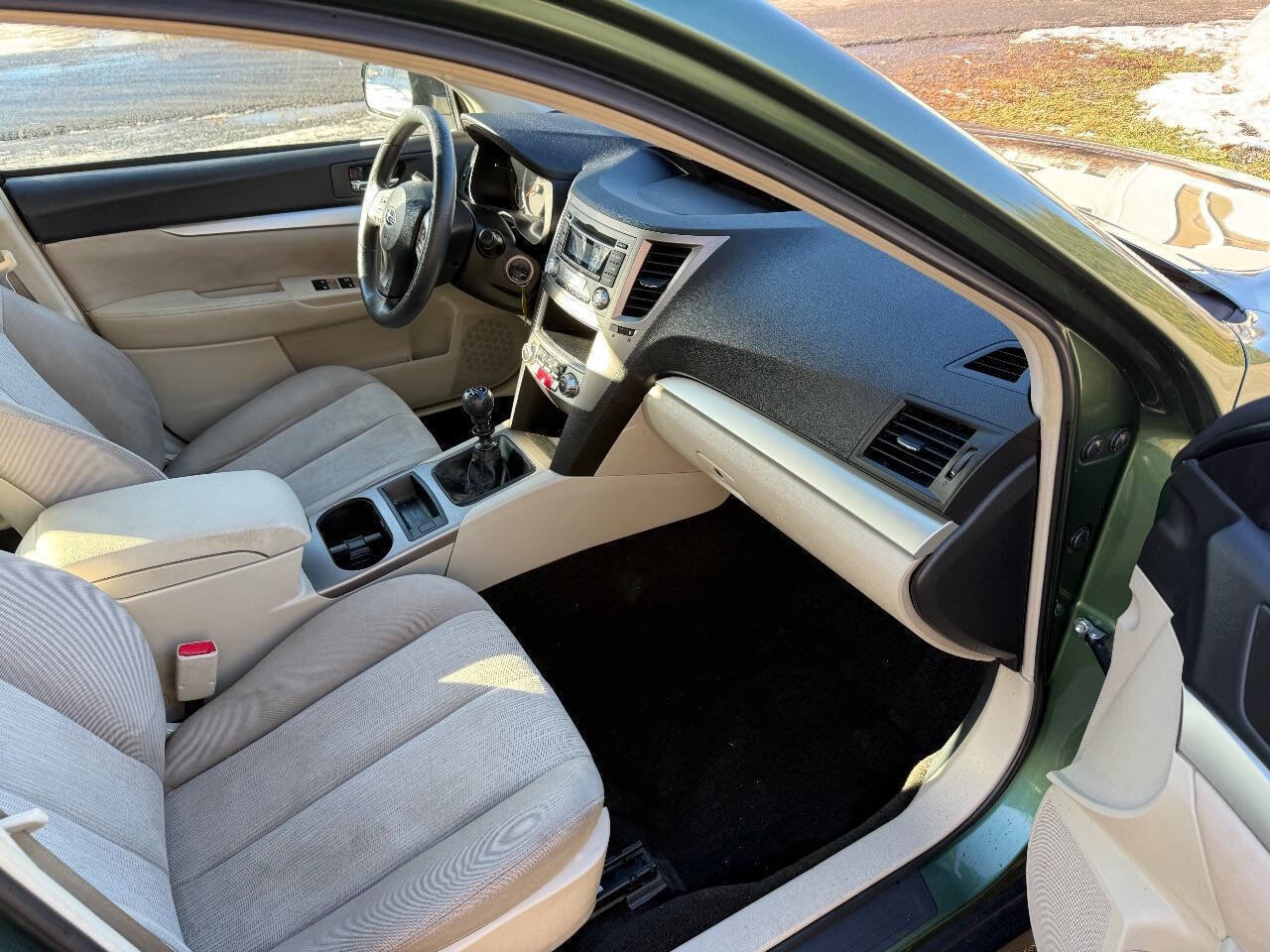 Used 2014 Subaru Outback 2.5i image 15