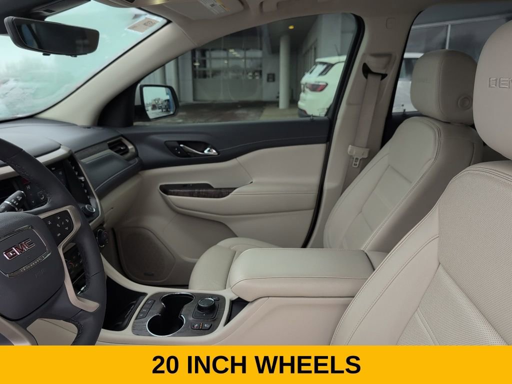 Used 2023 GMC Acadia Denali w/ Denali Ultimate Package image 12