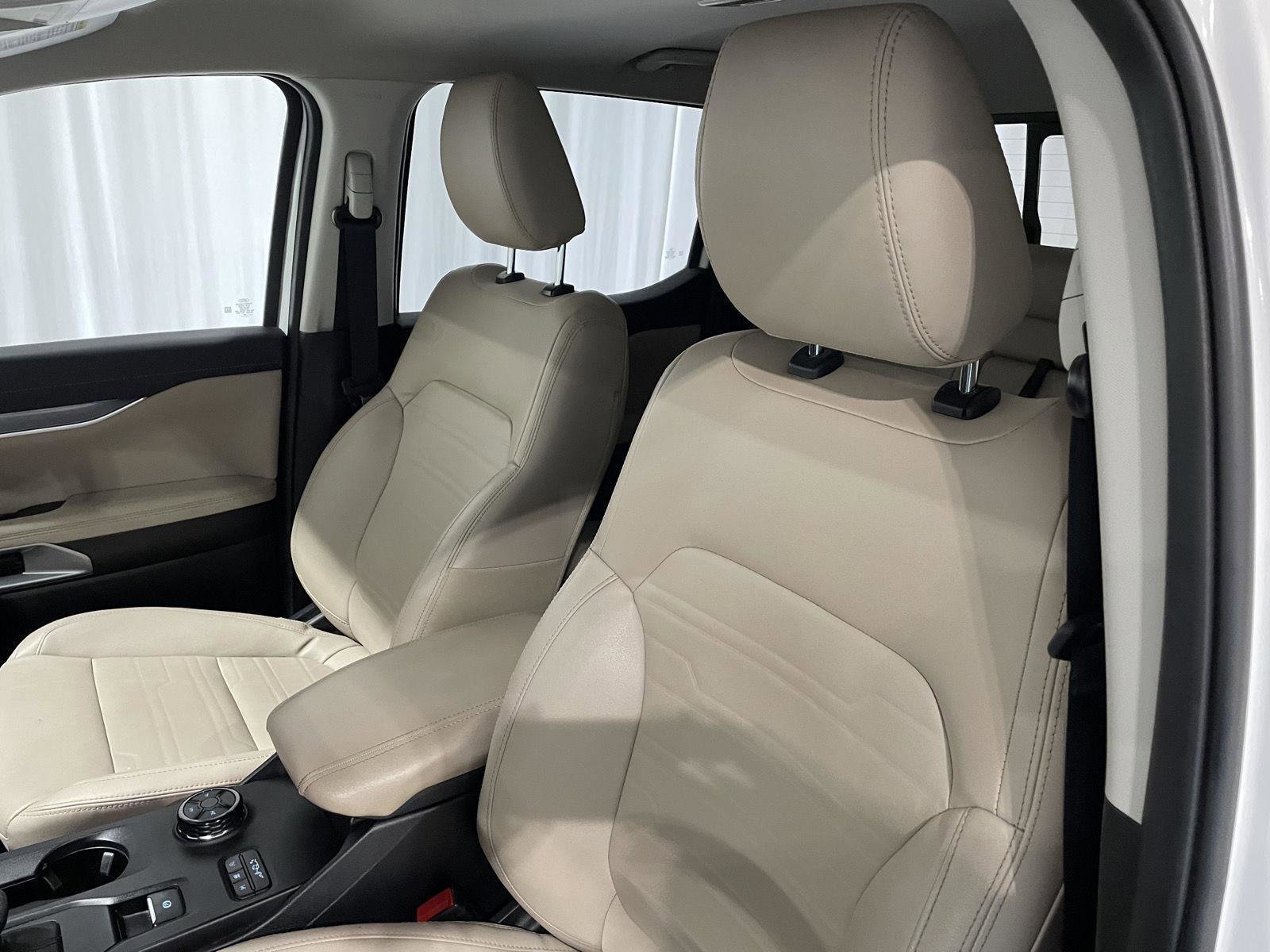 Used 2024 Ford Ranger Lariat w/ FX4 Off-Road Package image 15